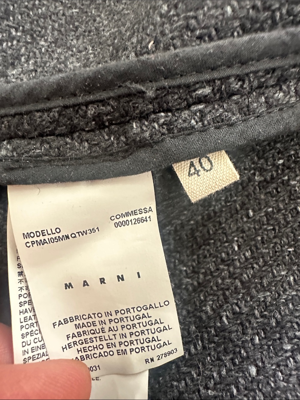 MARNI Winter Edition 2010 Wool Lamb Leather Oversized Long Vest Coat - Picture 11 of 11